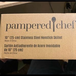 Pampered chef 10” non stick stainless steel skillet.